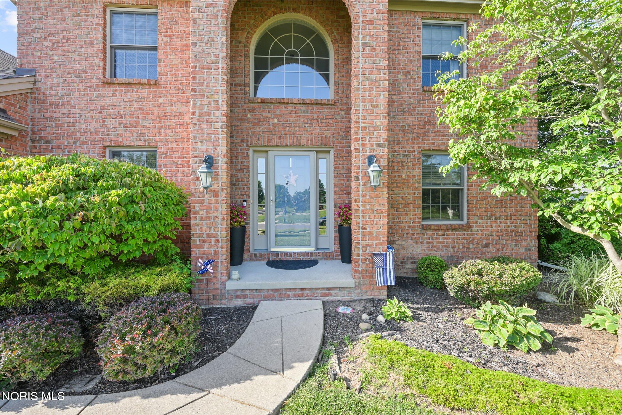 8502 Snapdragon Lane
