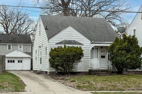 2537 W Sylvania Avenue Toledo OH 43613