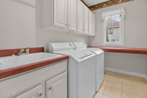 Tiny photo for 3519 Deer Creek Drive, Maumee, OH 43537 (MLS # 10006506)