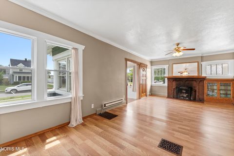 Tiny photo for 2827 116th Street, Toledo, OH 43611 (MLS # 10010716)