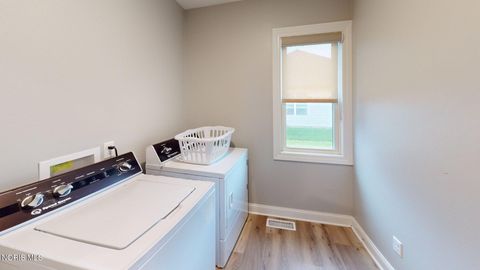 Tiny photo for 1578 Henline Way, Waterville, OH 43566 (MLS # 10007966)