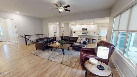 Tiny photo for 1578 Henline Way, Waterville, OH 43566 (MLS # 10007966)