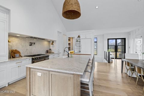 Tiny photo for 5822 Watermill Court, Monclova, OH 43542 (MLS # 10004957)