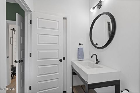 Tiny photo for 5822 Watermill Court, Monclova, OH 43542 (MLS # 10004957)