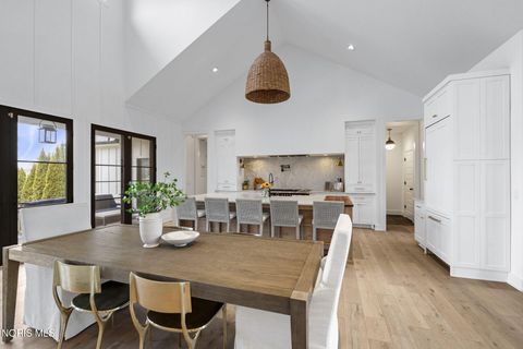 Tiny photo for 5822 Watermill Court, Monclova, OH 43542 (MLS # 10004957)