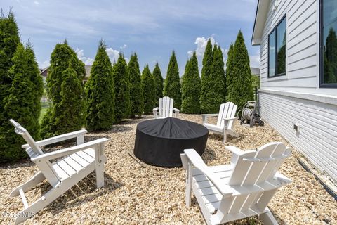 Tiny photo for 5822 Watermill Court, Monclova, OH 43542 (MLS # 10004957)