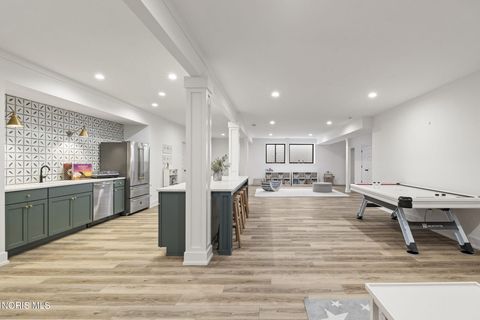 Tiny photo for 5822 Watermill Court, Monclova, OH 43542 (MLS # 10004957)