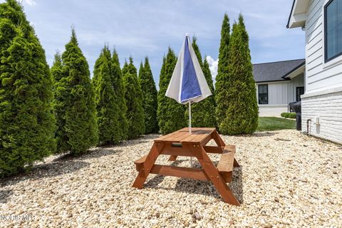 Tiny photo for 5822 Watermill Court, Monclova, OH 43542 (MLS # 10004957)