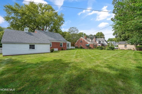 Tiny photo for 2352 Densmore Drive, Toledo, OH 43606 (MLS # 10012356)