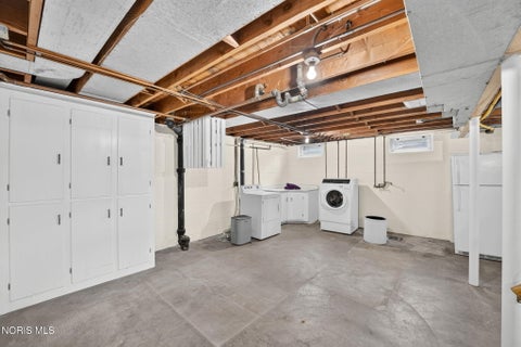 Tiny photo for 2352 Densmore Drive, Toledo, OH 43606 (MLS # 10012356)