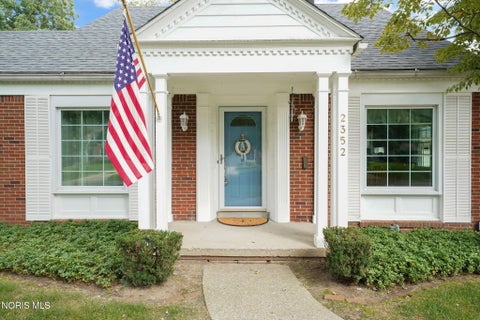Tiny photo for 2352 Densmore Drive, Toledo, OH 43606 (MLS # 10012356)