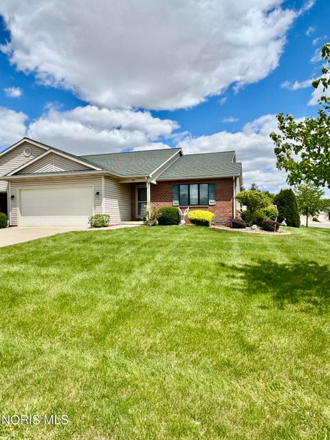 785 Deerwood Drive Defiance OH 43512