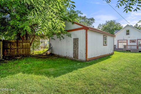 Tiny photo for 1027 Wright Avenue, Toledo, OH 43609 (MLS # 10010966)