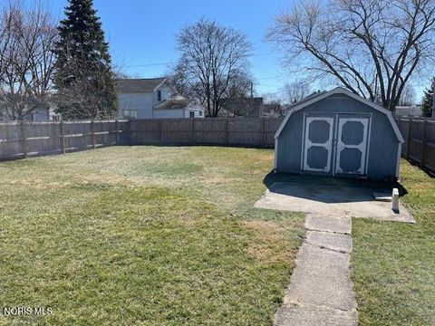 Tiny photo for 310 E Edgerton Street, Bryan, OH 43506 (MLS # 10005314)