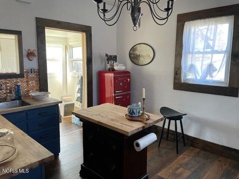 Tiny photo for 310 E Edgerton Street, Bryan, OH 43506 (MLS # 10005314)