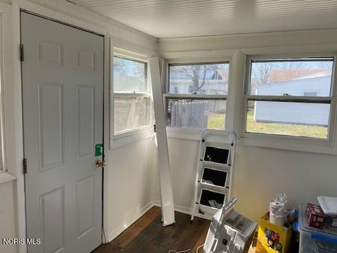 Tiny photo for 310 E Edgerton Street, Bryan, OH 43506 (MLS # 10005314)