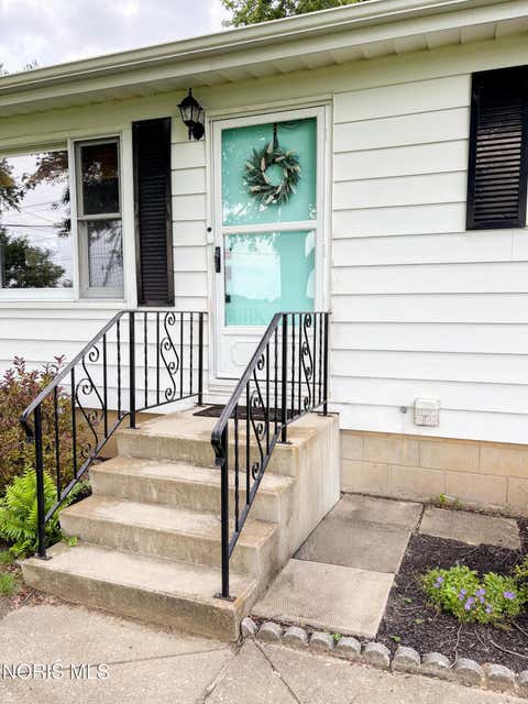 Tiny photo for 25712 Lime City Road, Perrysburg, OH 43551 (MLS # 10012495)