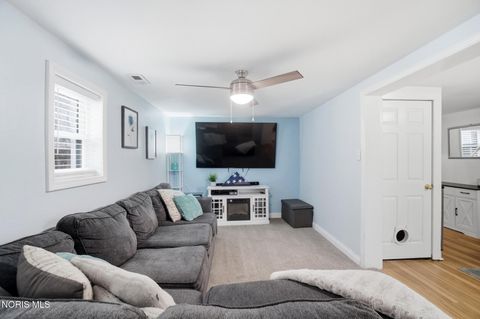 Tiny photo for 5247 Jackman Road, Toledo, OH 43613 (MLS # 10005058)