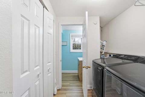 Tiny photo for 5247 Jackman Road, Toledo, OH 43613 (MLS # 10005058)