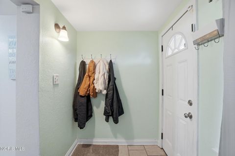 Tiny photo for 5247 Jackman Road, Toledo, OH 43613 (MLS # 10005058)