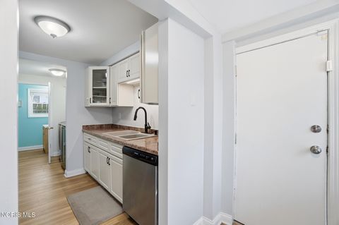 Tiny photo for 5247 Jackman Road, Toledo, OH 43613 (MLS # 10005058)