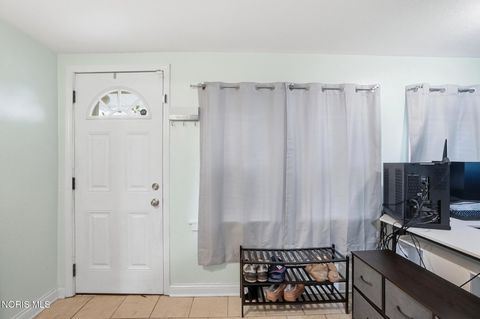 Tiny photo for 5247 Jackman Road, Toledo, OH 43613 (MLS # 10005058)