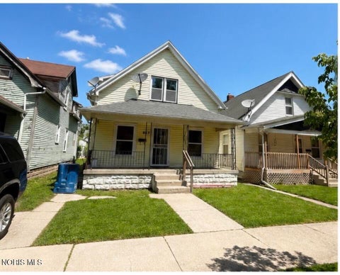 Photo of 517 E Park Street, Toledo, OH 43608 (MLS # 10008894)