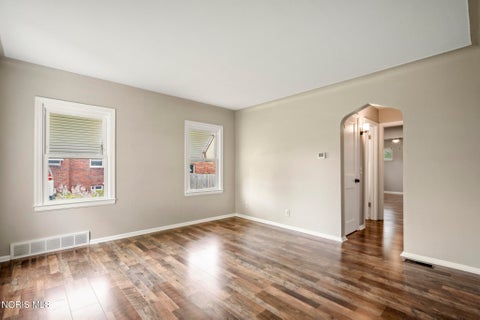 Tiny photo for 923 Mayfair Boulevard, Toledo, OH 43612 (MLS # 10012772)