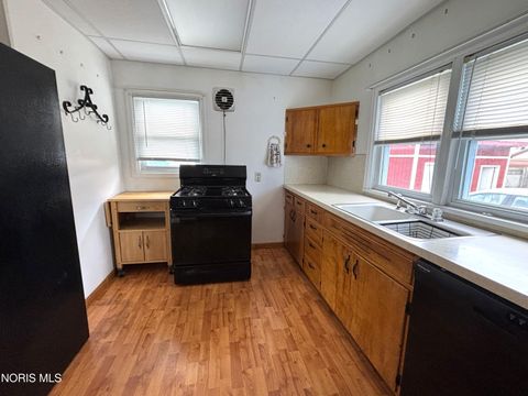 Tiny photo for 3246 136th Street, Toledo, OH 43611 (MLS # 10005071)