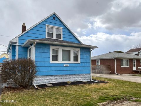 Photo of 3246 136th Street, Toledo, OH 43611 (MLS # 10005071)