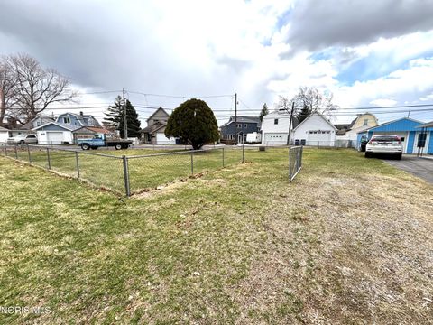 Tiny photo for 3246 136th Street, Toledo, OH 43611 (MLS # 10005071)