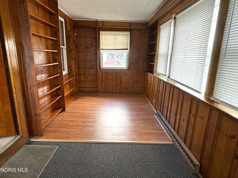 Tiny photo for 3246 136th Street, Toledo, OH 43611 (MLS # 10005071)