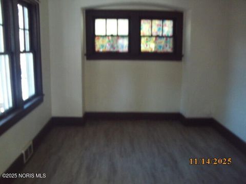 Tiny photo for 2334 Torrey Hill Drive, Toledo, OH 43606 (MLS # 10002037)