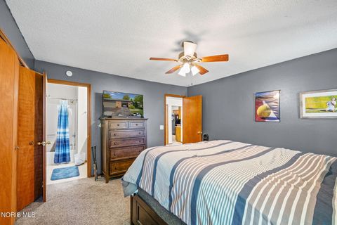 Tiny photo for 5 Abbey Road, Perrysburg, OH 43551 (MLS # 10007388)