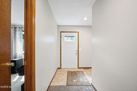 Tiny photo for 5 Abbey Road, Perrysburg, OH 43551 (MLS # 10007388)