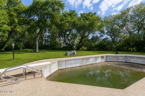 Tiny photo for 14590 Liberty Hi Road, Bowling Green, OH 43402 (MLS # 10009633)