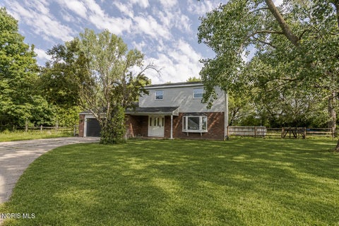 Tiny photo for 14590 Liberty Hi Road, Bowling Green, OH 43402 (MLS # 10009633)