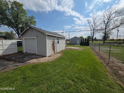 Tiny photo for 1002 Elysian Avenue, Toledo, OH 43607 (MLS # 10008044)