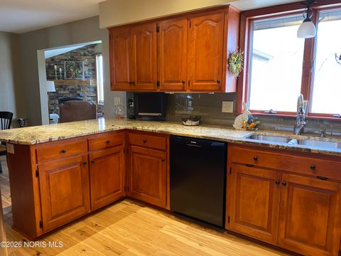 Tiny photo for 955 Greenbrier Road, Upper Sandusky, OH 43351 (MLS # 10003032)