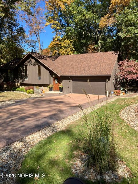 Photo of 955 Greenbrier Road, Upper Sandusky, OH 43351 (MLS # 10003032)