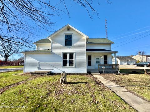 Photo of 212 S Perry Street, Woodville, OH 43469 (MLS # 10001740)