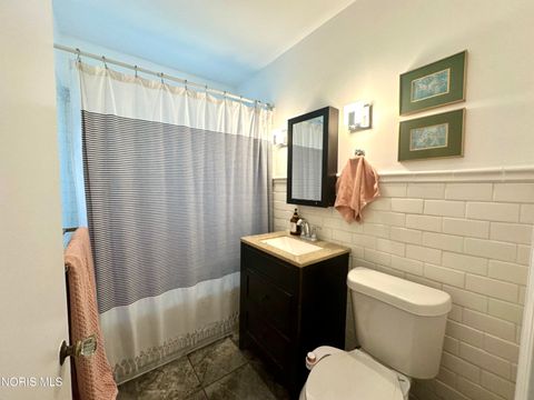 Tiny photo for 937 Fairview Avenue, Bowling Green, OH 43402 (MLS # 10007268)