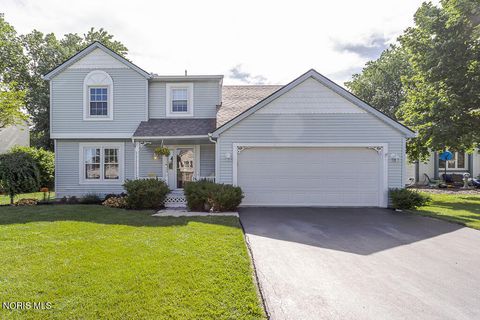 Photo of 2225 Longport Drive, Maumee, OH 43537 (MLS # 10008669)
