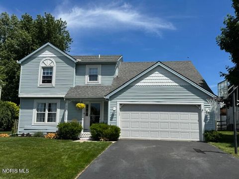 Homes For Sale - 2225 Longport Drive<br/> Lucas County, Maumee, OH 43537
