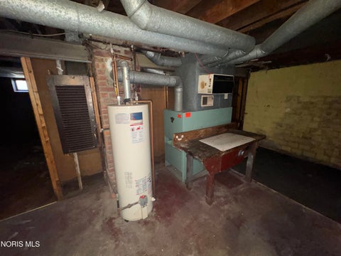 Tiny photo for 1830 Wellesley Drive, Toledo, OH 43606 (MLS # 10014637)