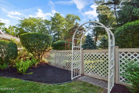 Tiny photo for 142 Wilkshire Drive, Waterville, OH 43566 (MLS # 10008500)