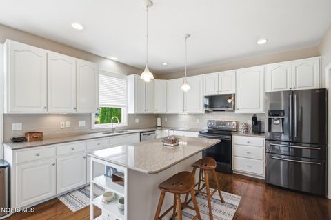 Tiny photo for 549 Quail East Drive, Oregon, OH 43616 (MLS # 10010624)