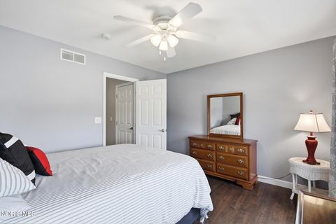 Tiny photo for 549 Quail East Drive, Oregon, OH 43616 (MLS # 10010624)