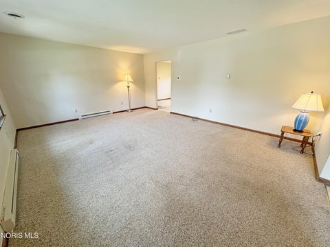 Tiny photo for 514 N Wintergarden Road, Bowling Green, OH 43402 (MLS # 10013503)
