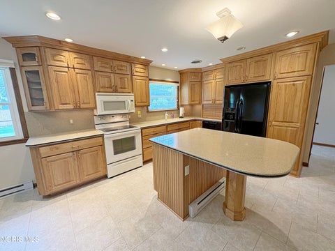 Tiny photo for 514 N Wintergarden Road, Bowling Green, OH 43402 (MLS # 10013503)
